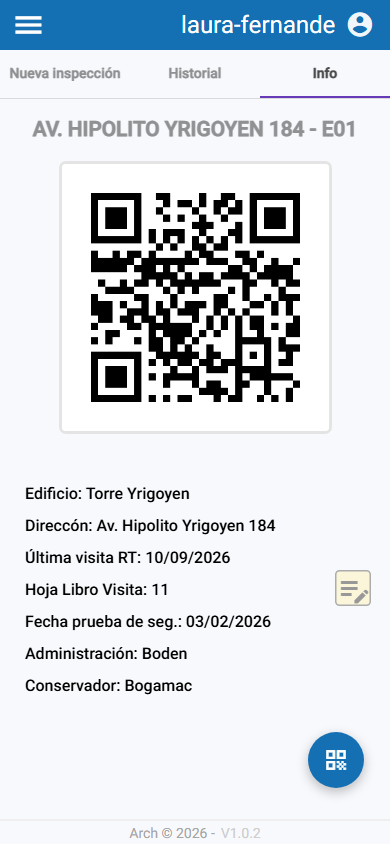 Ficha de equipo con código QR